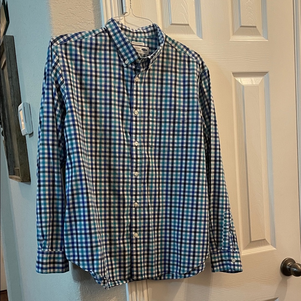 Old Navy Men's Plaid Button-Down Shirt